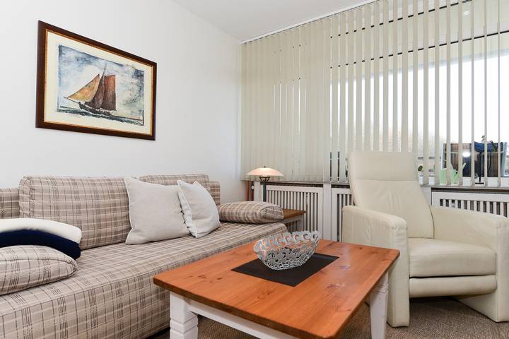 Ferienwohnung für 3 Personen, mit Sauna und Balkon sowie Pool, mit Haustier - 1