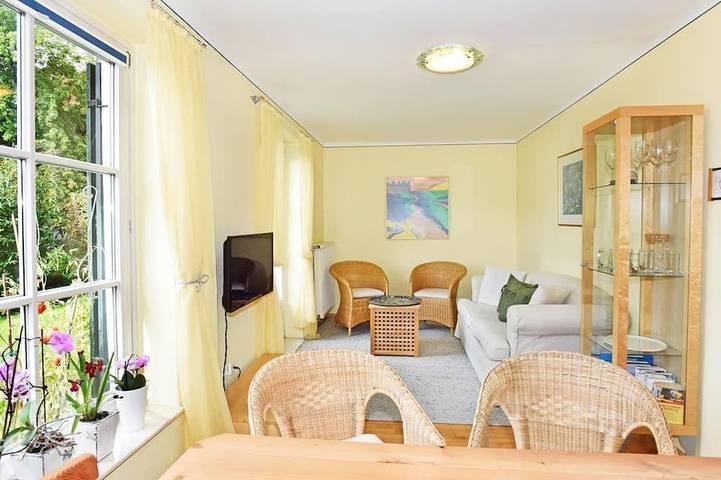 Ferienwohnung für 5 Personen, mit Terrasse und Garten - 1