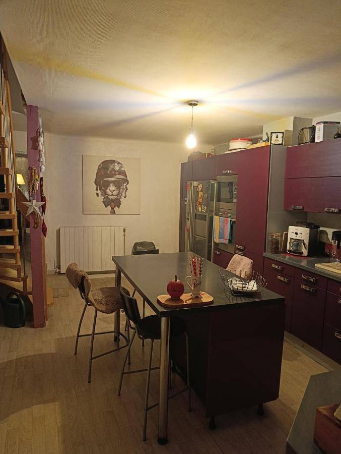 Appartement entier, Appartement 90 m2 in Vic-sur-Seille, Région de Château-Salins