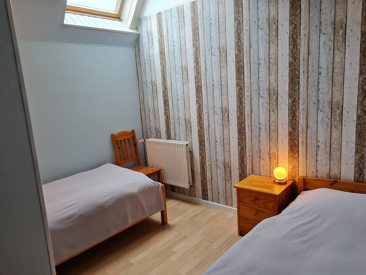 Ganze Wohnung, "Fewo Mirja" mit offener Terrasse, Gemeinschaftsgarten und W-Lan in Pellworm, Nordseeküste