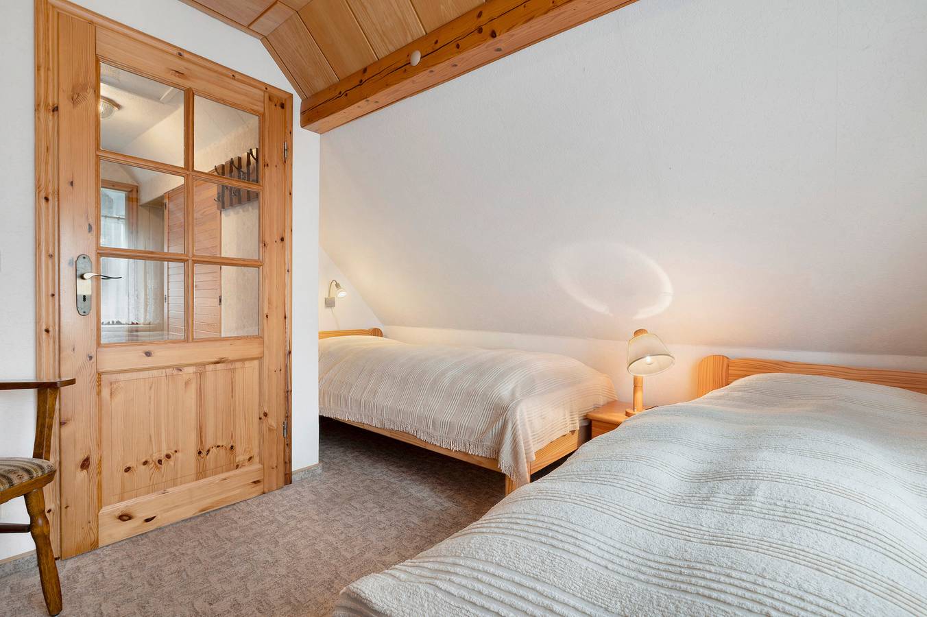 Ganze Wohnung, Ferienwohnung '2 Im 1og' mit gemeinsamer Terrasse, gemeinsamem Garten und Wlan in Duhnen, Cuxhaven