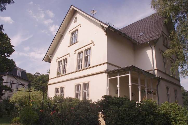 Ferienwohnung für 6 Personen, mit Garten und Ausblick in Leichlingen