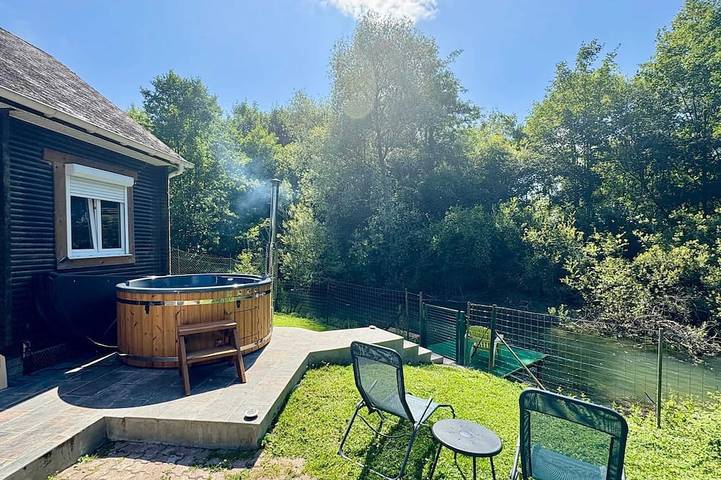 Maison de campagne pour 6 personnes, avec jardin dans Authuille