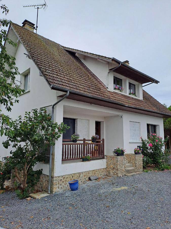 Maison d’hôte pour 10 personnes, avec Terrasse ainsi que Jardin et Vue