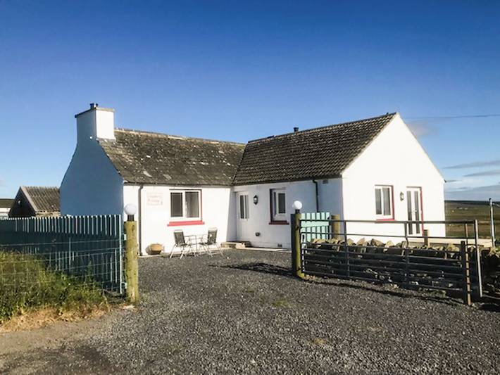 Cottage for 4 people, with garden, with pets in Caithness