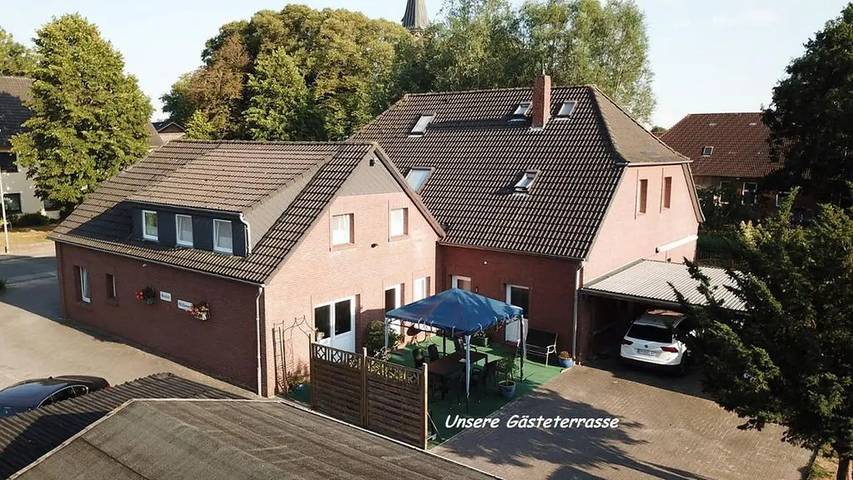 Ferienwohnung für 4 Personen, mit Garten