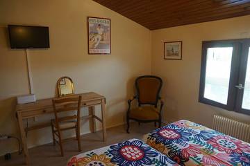 Gîte pour 2 personnes, avec terrasse et jardin à Talence