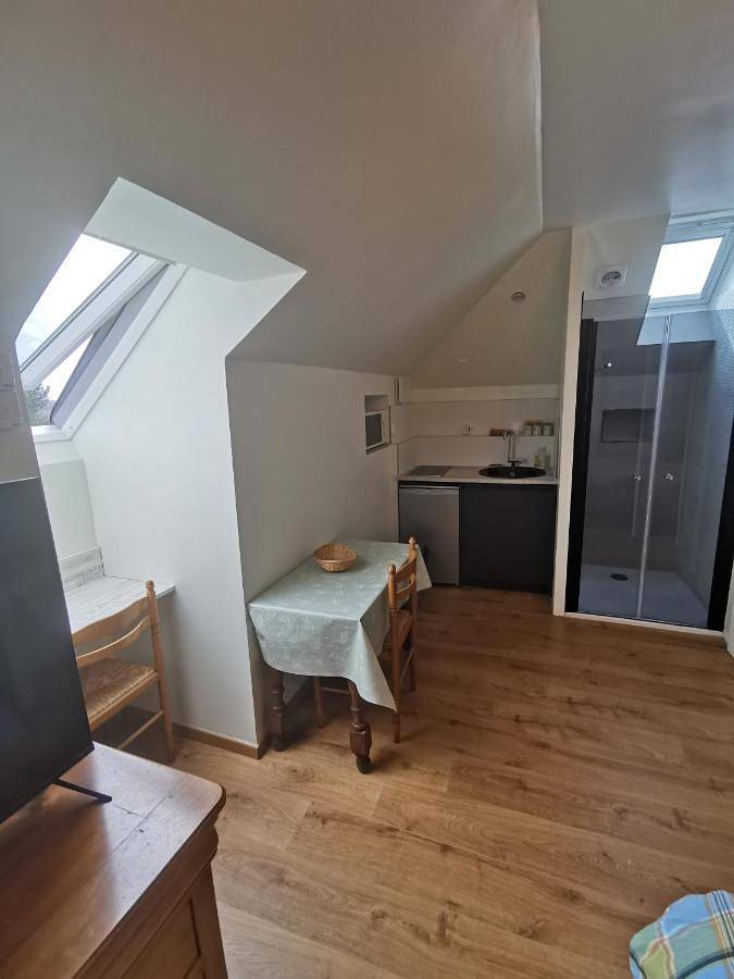 Cottage pour 2 personnes, avec terrasse et jardin à Notre-Dame-de-Gravenchon