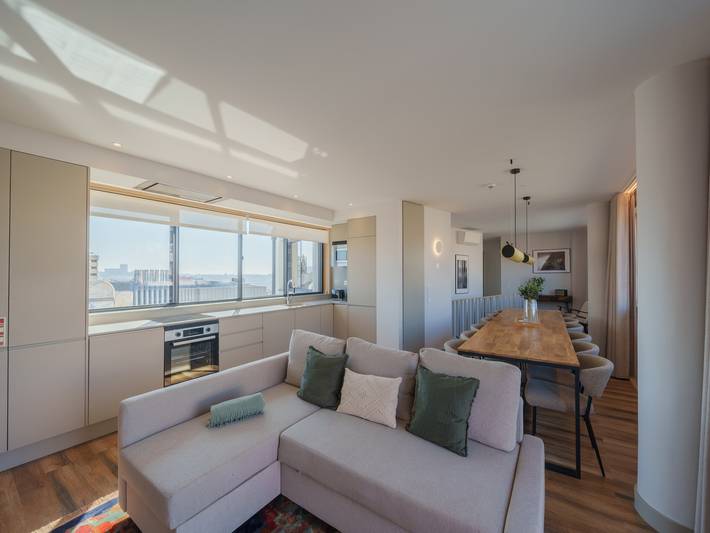 Apartamento de férias para 11 pessoas, com varanda no Porto