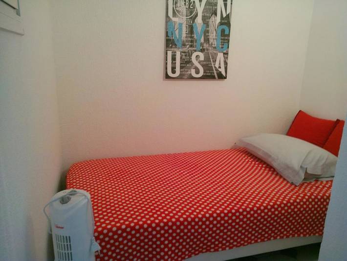 Gîte pour 3 personnes, avec vue et terrasse dans Gare D Antibes - 2