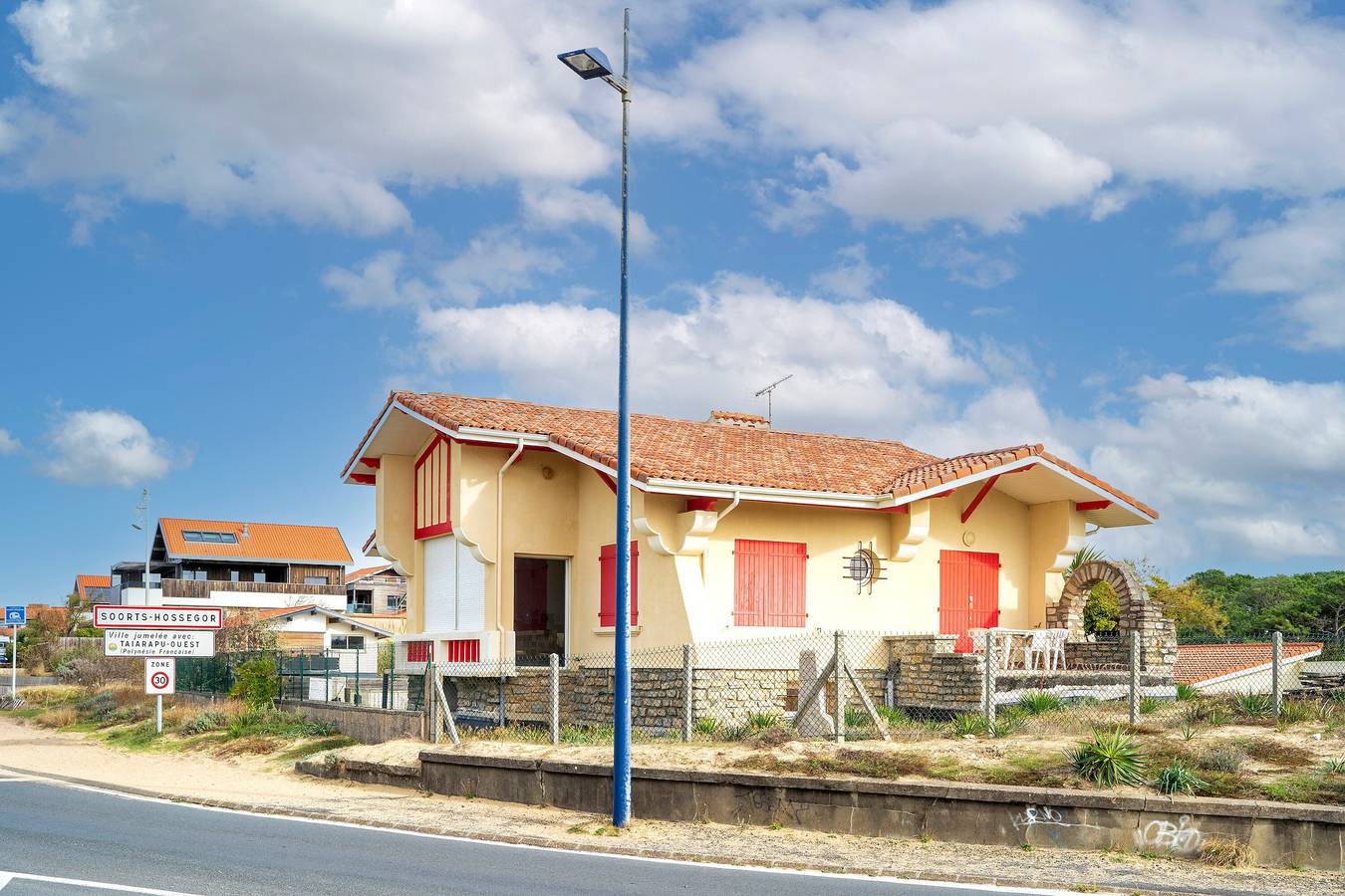 Holiday Accommodation 'Logement De Vacances Proche Océan' with Sea View, Private Terrace and Wi-Fi in Capbreton, Côte d’Argent