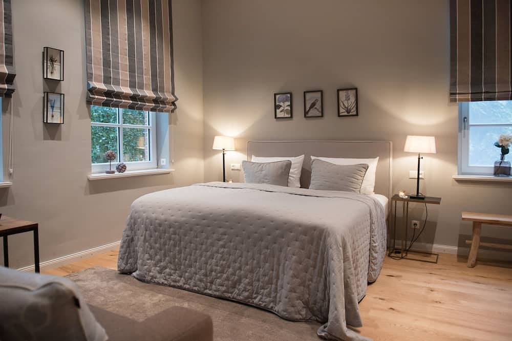 Ganze Wohnung, Luxuriöse Ferienwohnung  tom Brok im  Karl-Georgs-Forst; Hunde willkommen in Friedeburg, Landkreis Wittmund