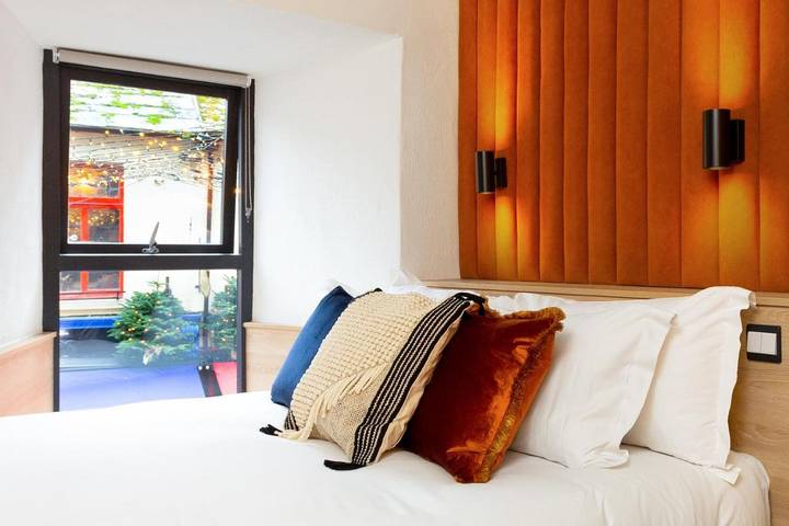 Hotel para 4 personas, con vistas - 1