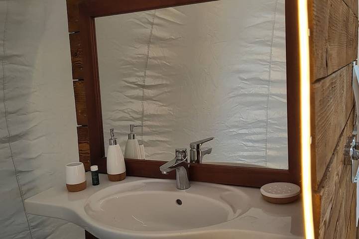 Location de vacances pour 2 personnes, avec jacuzzi et jardin à Dormans - 4