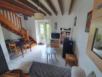 Gîte pour 6 personnes, avec jardin à Saint-Nicolas-du-Pélem