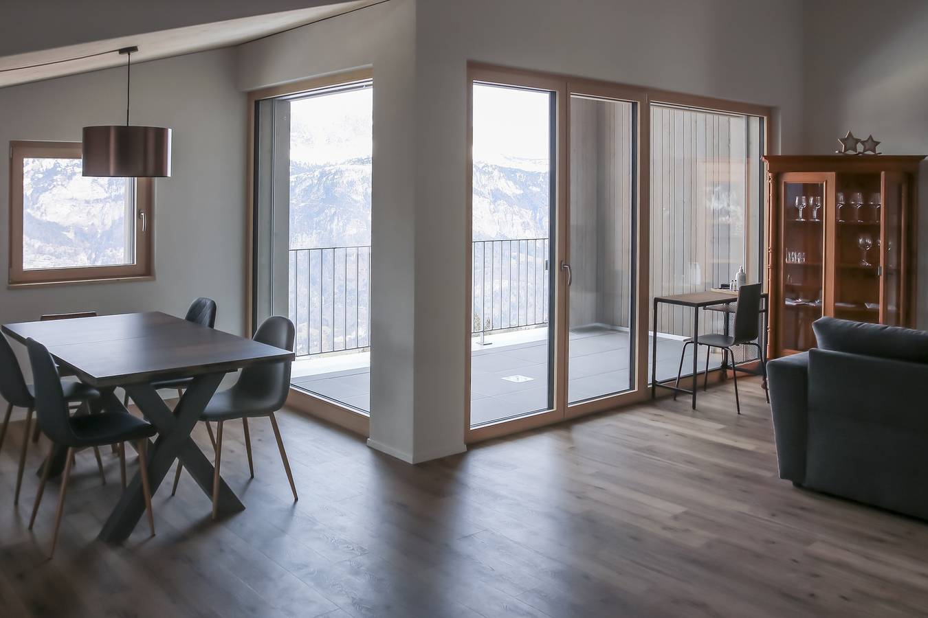 Ganze Ferienwohnung, Dachwohnung Tannenboden, Whg. Schmid - 3.5-Zimmer Dachwohnung Nr. 31 in Flums, Churer Rheintal