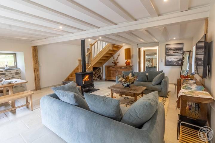 Gîte pour 7 personnes, avec jardin et terrasse
