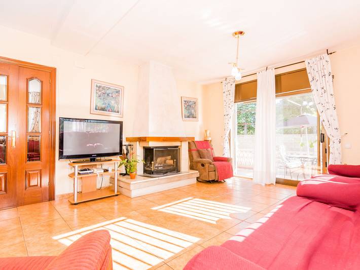 House mountain view, pool - 10 guests in Tordera, Maresme