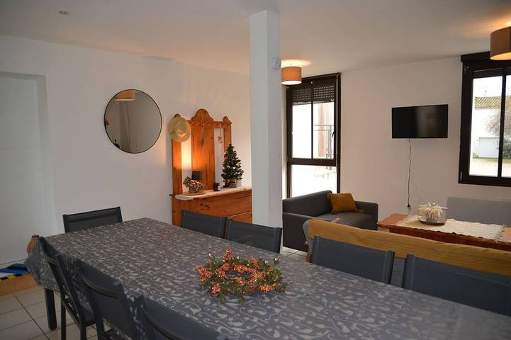 Gîte Pommier 7 Personen, Ruhig, Schwimmbad in Sainte-Gemme, Saintes und Umgebung