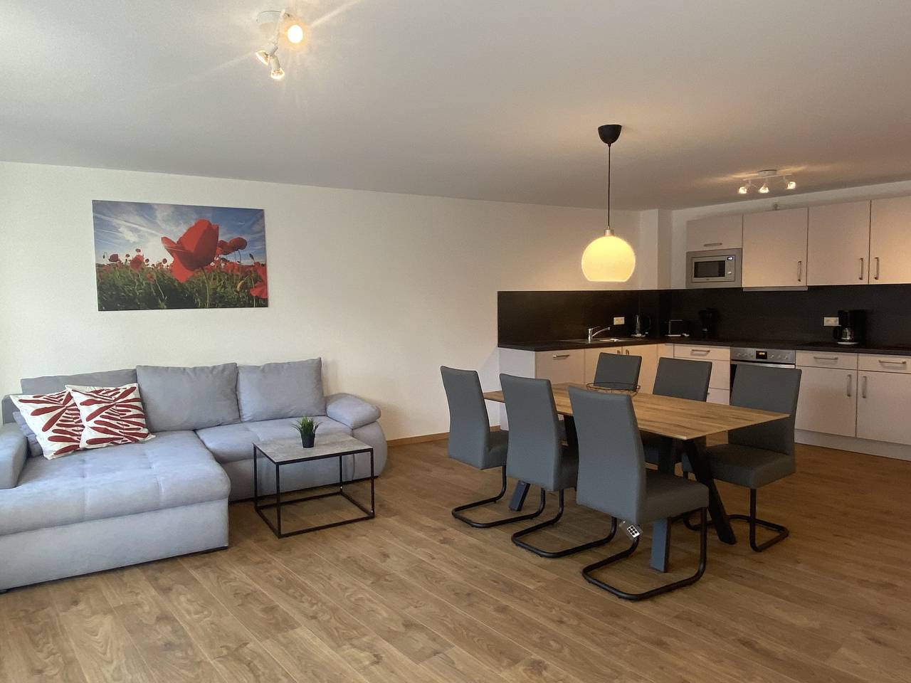 Ganze Ferienwohnung, Braviscasa Stadthaus Kaiserstuhl - Ferienwohnung S5 Emma mit 91qm, 2 Schlafzimmer, max. für 4 Personen in Endingen am Kaiserstuhl, Endingen