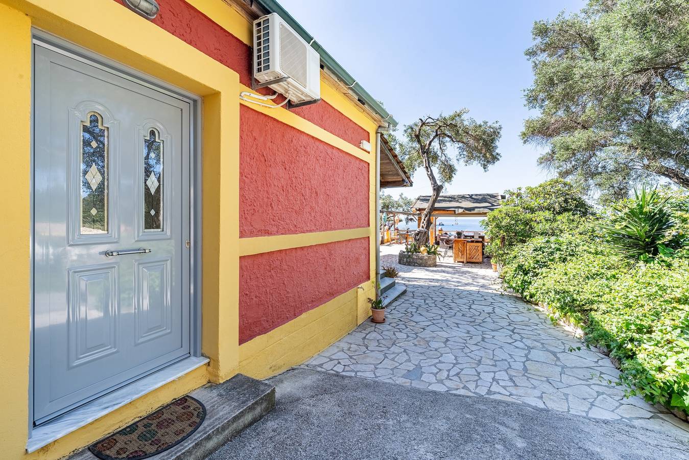 Ganzes Studio, Einzimmerapartment 'Mit Meerblick 1' mit Meerblick, Wi-Fi und Klimaanlage in Pelekas, Korfu