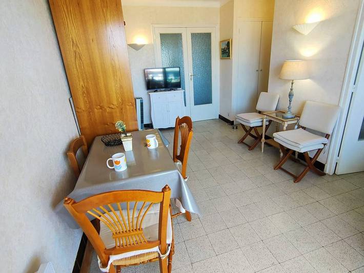 Gîte pour 3 personnes, avec terrasse dans Casino Du Canet En Rousillon - 4