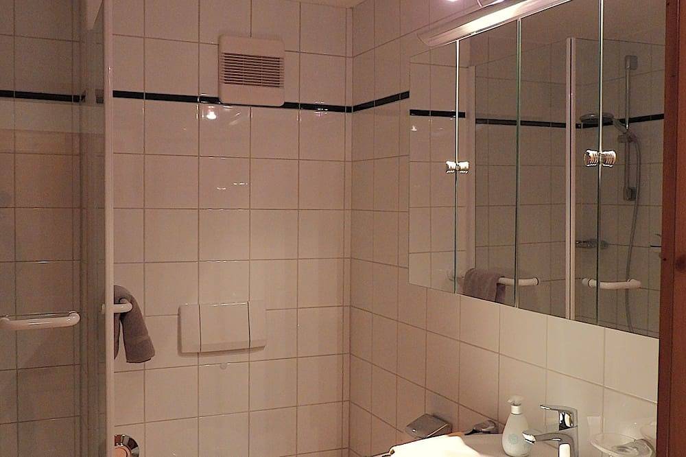 Entire apartment, Vacation apartment #3 - Aribohof in Rottach-Egern, Bavarian Alps