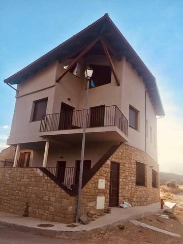 Gîte pour 12 personnes, avec balcon et vue à Murillo de Gállego