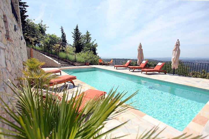 Villa für 10 Personen, mit Garten - 1