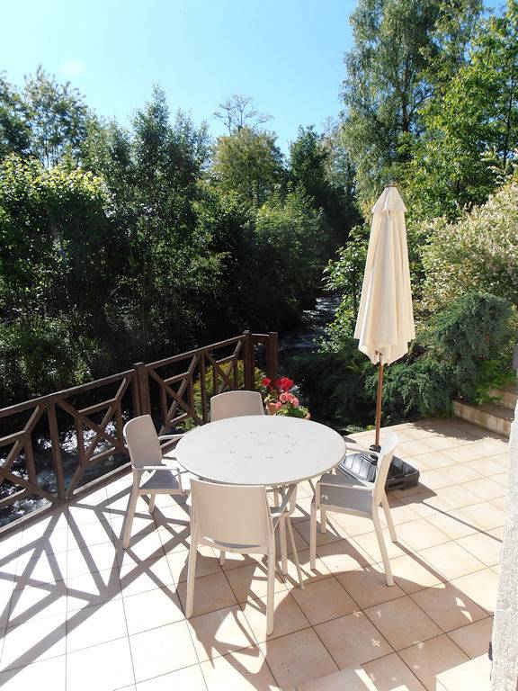 Gîte pour 5 personnes, avec jardin et terrasse à Tarascon-sur-Ariège - 2