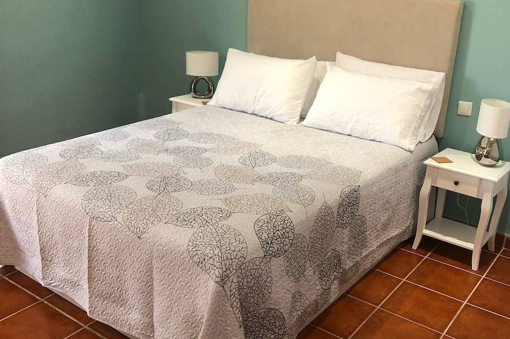 Beautiful country house with hot tub in Alhaurín el Grande, Provincia de Málaga