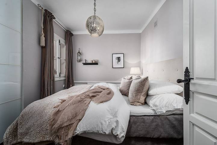 Ganze Wohnung, First-Line apartment just above Carabeillo/Burriana beach Three bedrooms in Playa Carabeíllo, Nerja