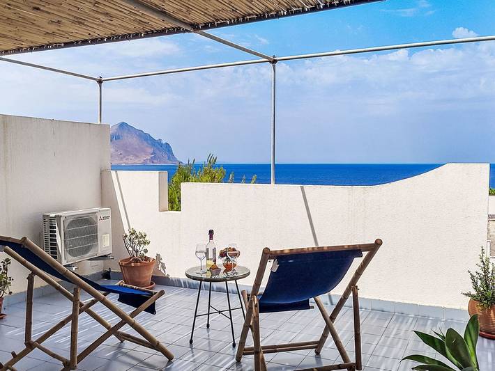 Casa vacanza per 4 persone, con Terrazza e Giardino nonché Piscina a San Vito Lo Capo