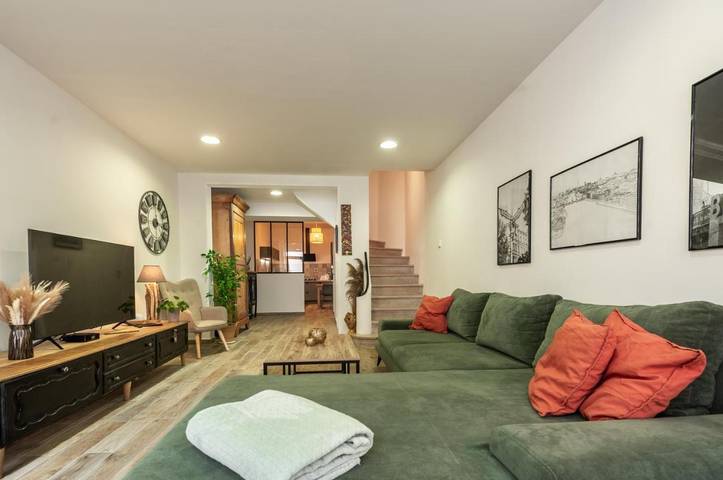 Gîte pour 6 personnes, avec terrasse, animaux acceptés à Cadillac (entreprise) - 2