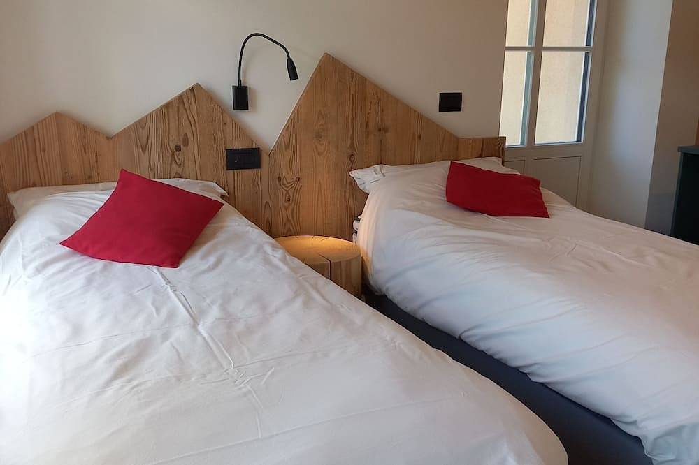 Appartamento intero, Mansarda Vale e Schena con vasca idromassaggio in San Vito di Cadore, Dolomiti Superski
