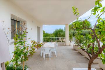 Agriturismo per 4 Persone in Cisternino, Valle D'Itria, Foto 1