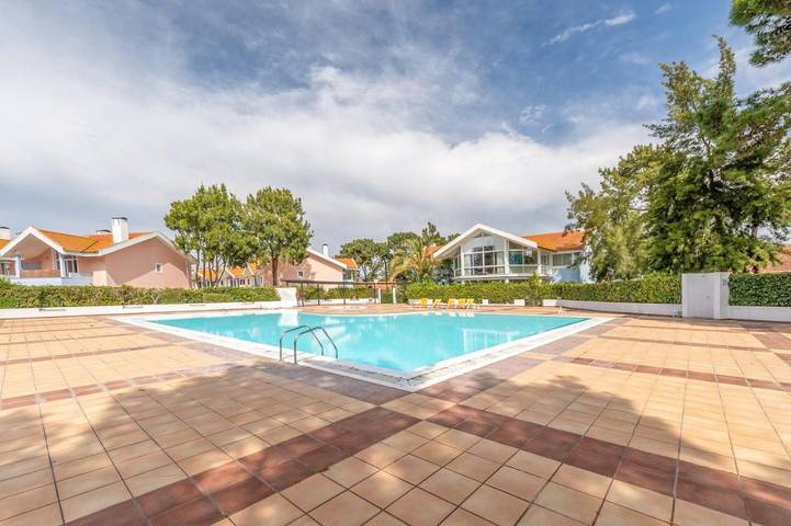 Appartement de vacances pour 2 personnes, avec jardin et piscine