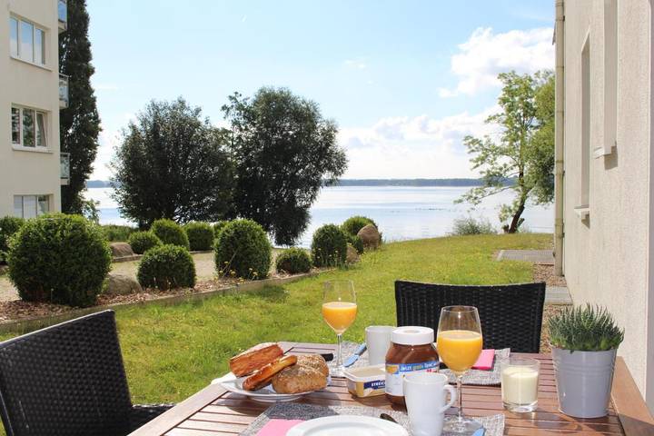 Ferienwohnung für 4 Personen, mit Terrasse und Garten sowie Pool und Sauna in Ascheberg (Holstein)