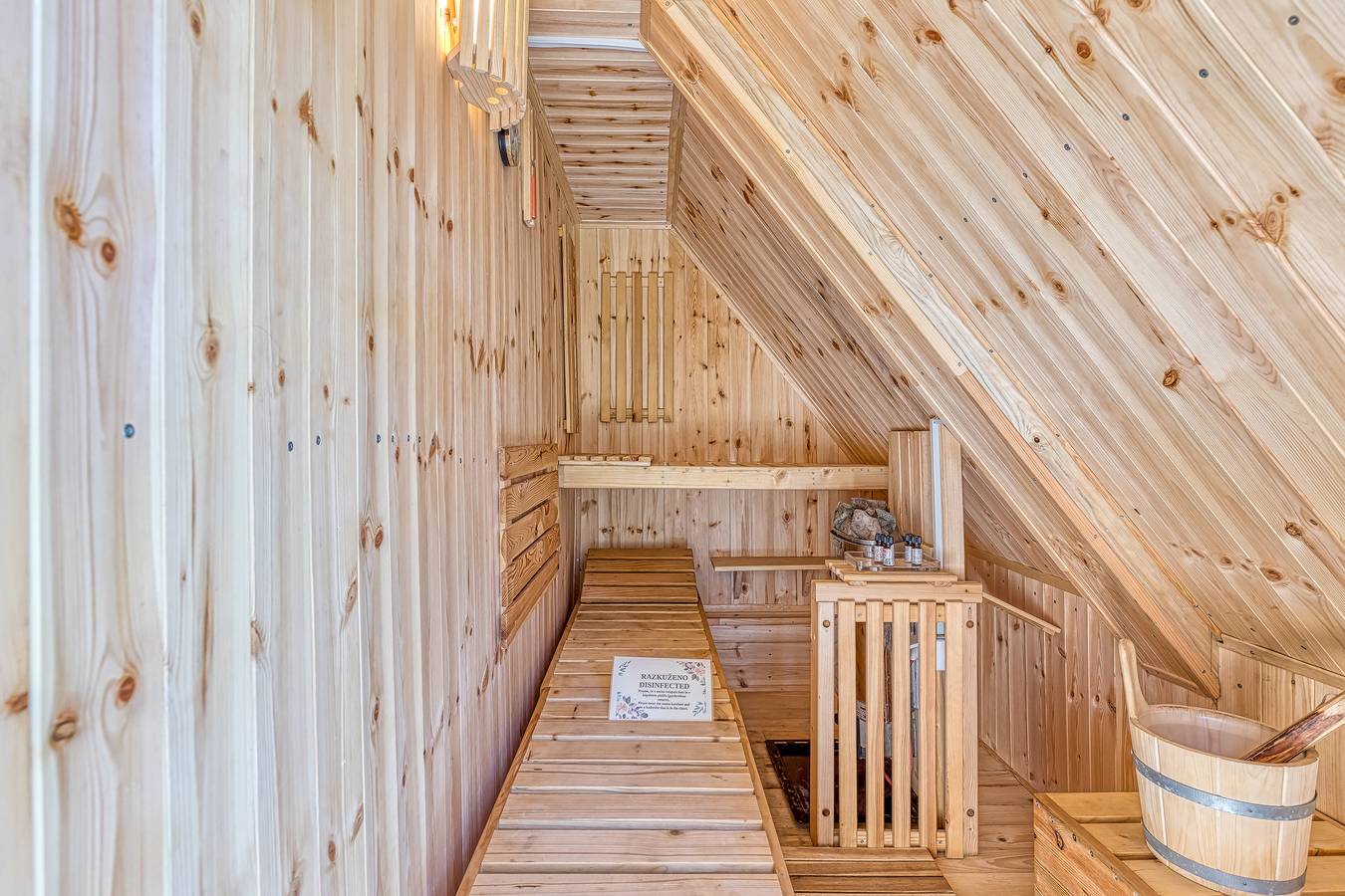Fani's Riverside Cottage in Slovenia