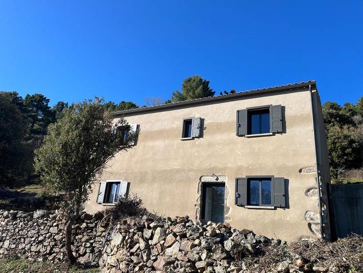 Maison de vacances pour 8 personnes, avec Terrasse et Jardin ainsi que Piscine et Vue