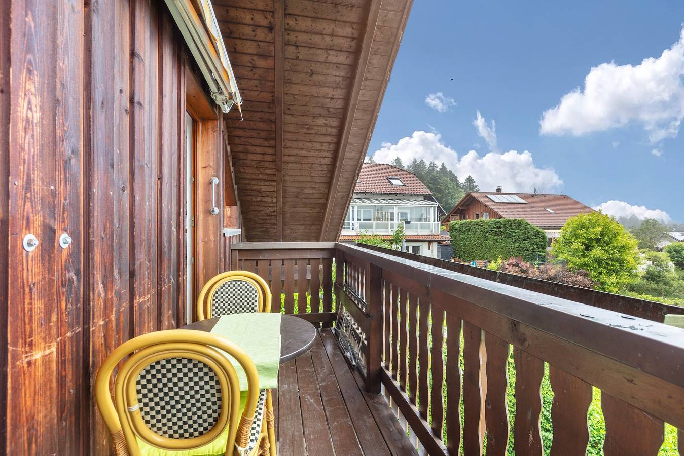 Hondvriendelijk 4-kamerappartement met bergzicht en balkon – vlak bij Zwitserse grens in Rickenbach, Zuidelijk Zwarte Woud
