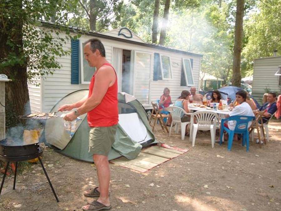 Flower Camping Saint Lambert - Mobilheim 6 personen - Mh 28m² 2 Ch. in Millau, Parc naturel régional des Grands Causses