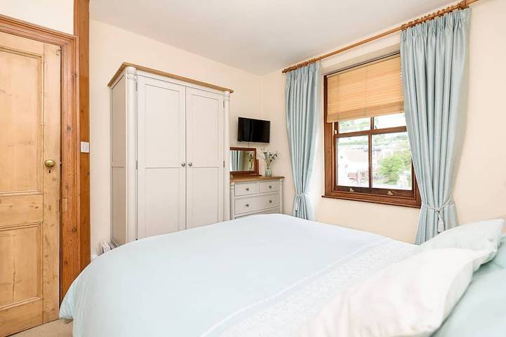 Fabulosa casa familiar con amplio jardín y wifi in Looe, Cornualles
