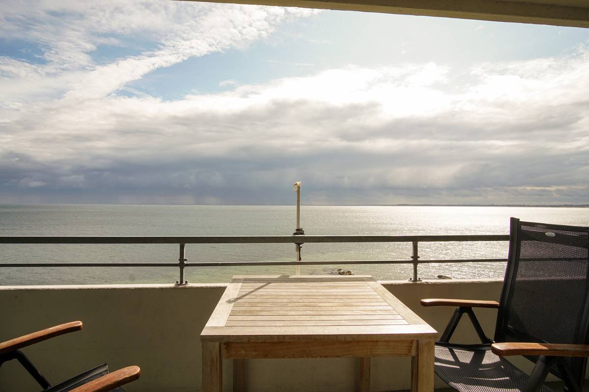 Apartamento entero, 35 m² Ferienwohnung für bis zu 4 Personen mit Meerblick in direkter Strandlage! in Großenbrode, Distrito de Holstein Oriental