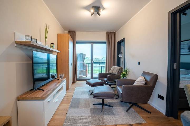 Ferienwohnung für 2 Personen, mit Balkon und Garten sowie Sauna in Grünendeich