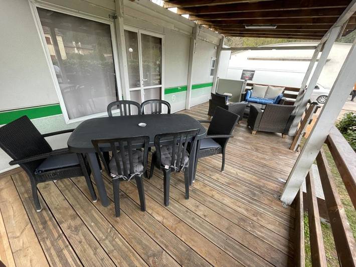 Location de vacances pour 5 personnes, avec vue ainsi que jardin et terrasse à Le Martinet - 4