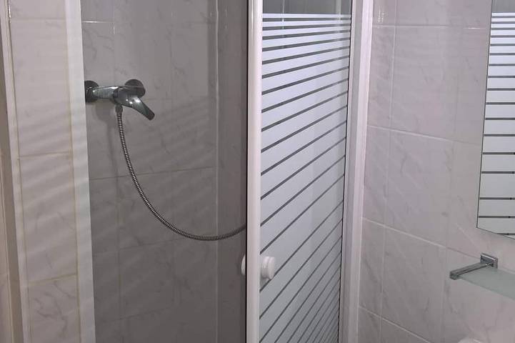 Gîte pour 2 personnes, avec terrasse à Collonges-sous-Salève - 3