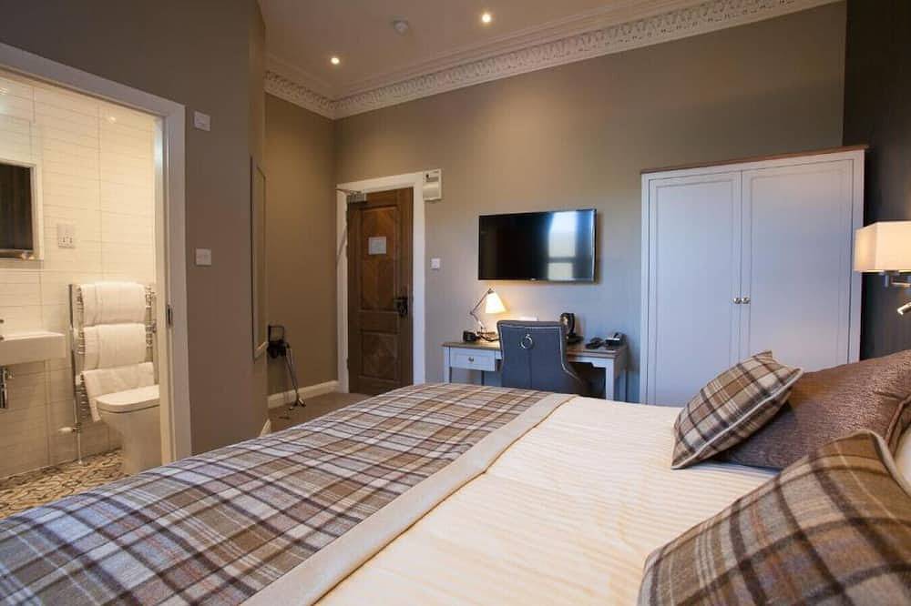 Deluxe Double Room at Lochiel Villa Guesthouse in Fort William, Highlands