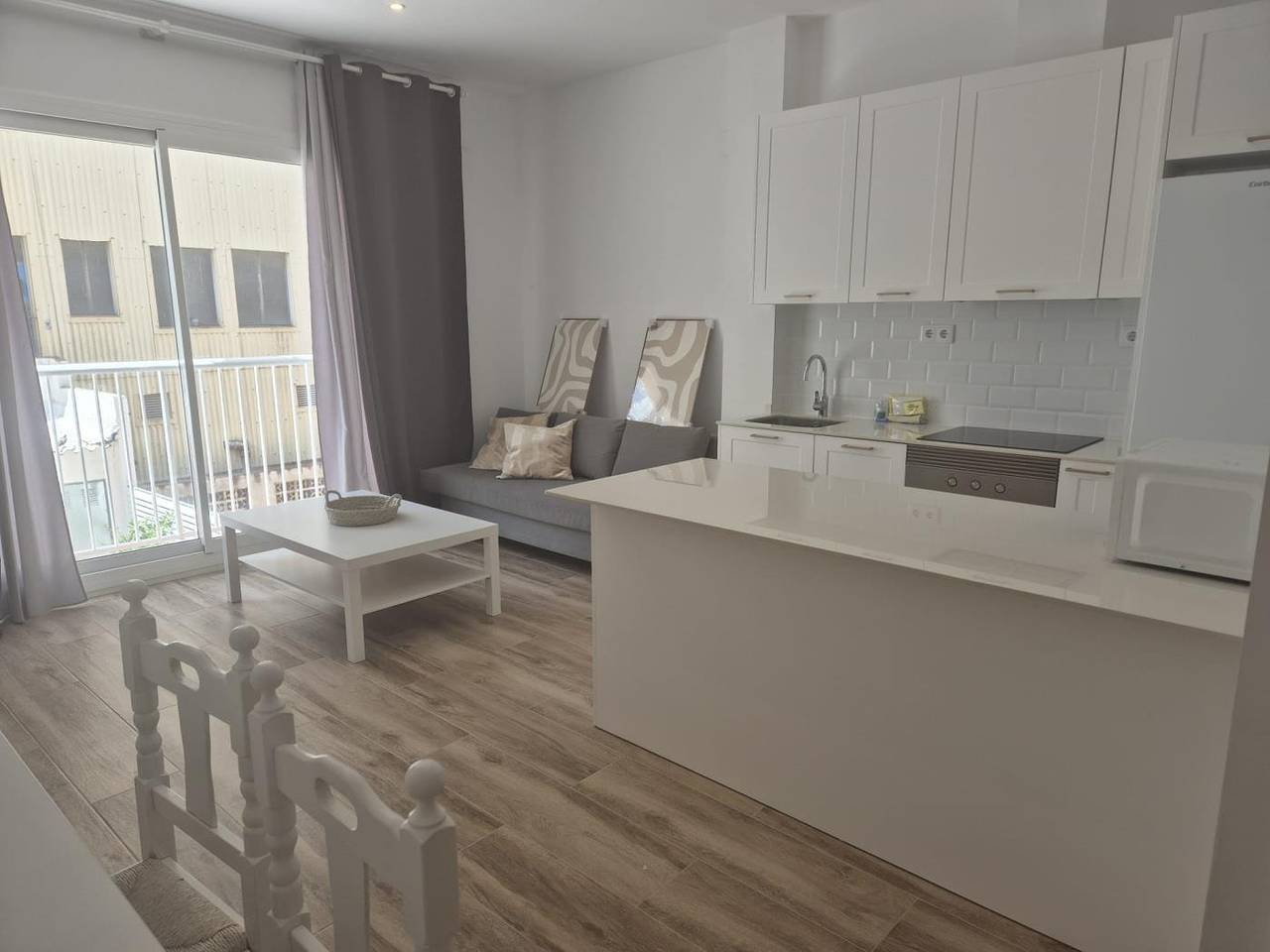 Apartamento vacacional entero, Acogedor apartamento de vacaciones cerca de Platja de Miracle in Tarragona, Costa Dorada