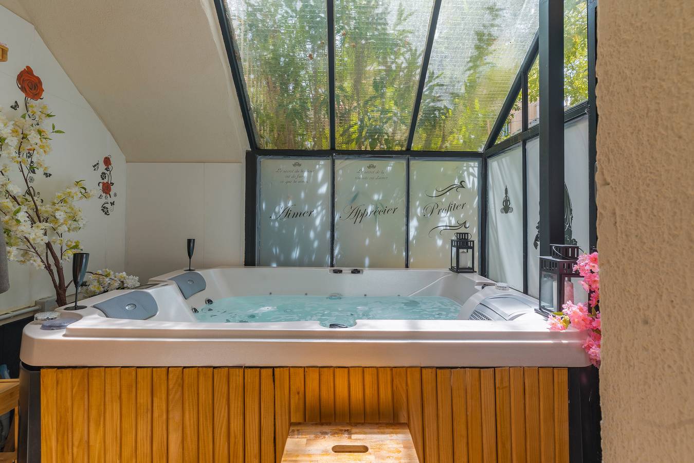 Apartamento entero, Apartamento 'Sublime Centre D’aix' con Terraza Compartida, Wi-Fi y Aire Acondicionado in Aix-en-Provence, Region de Aix-en-Provence